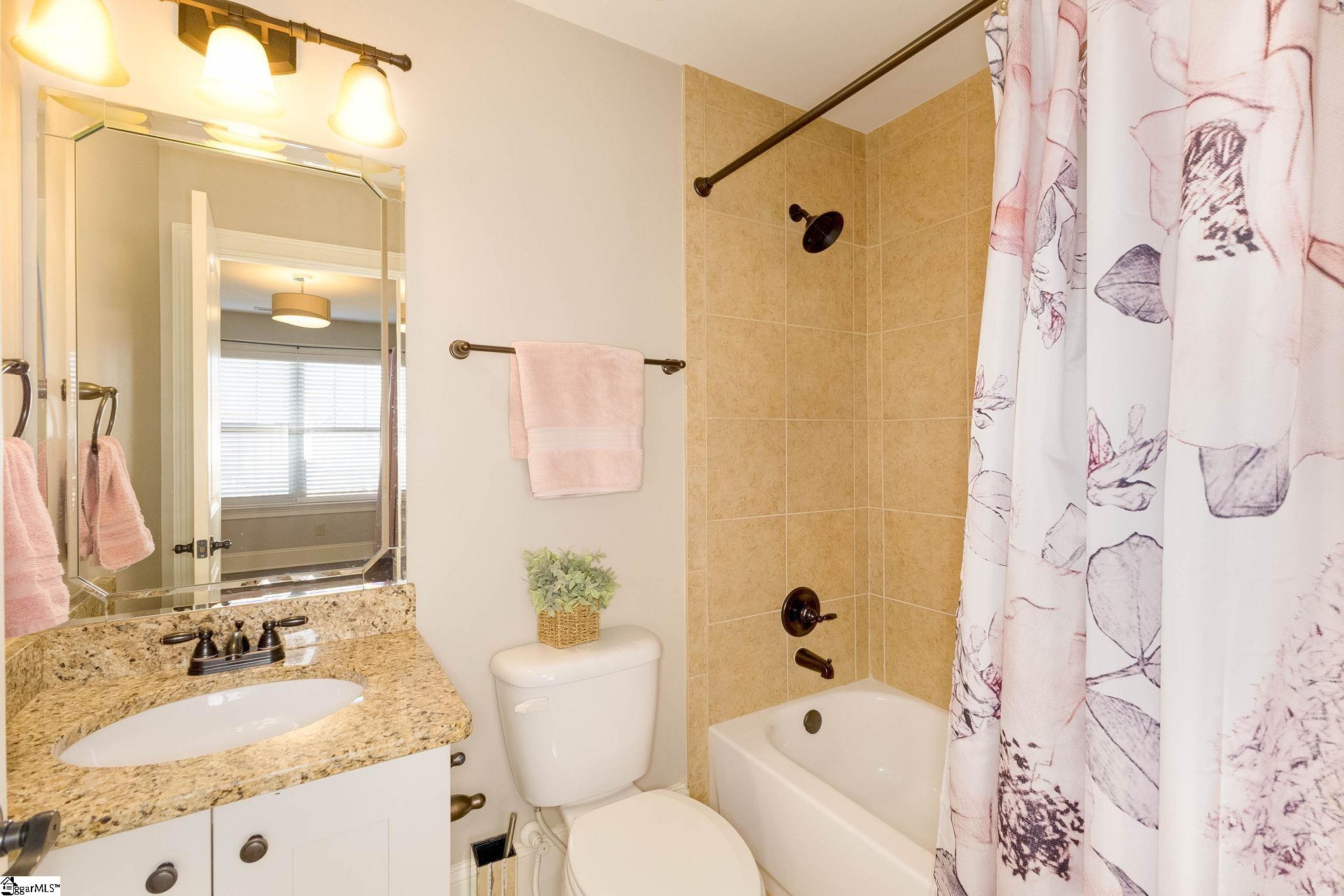 105 Bold Slope Drive Property Photo 36