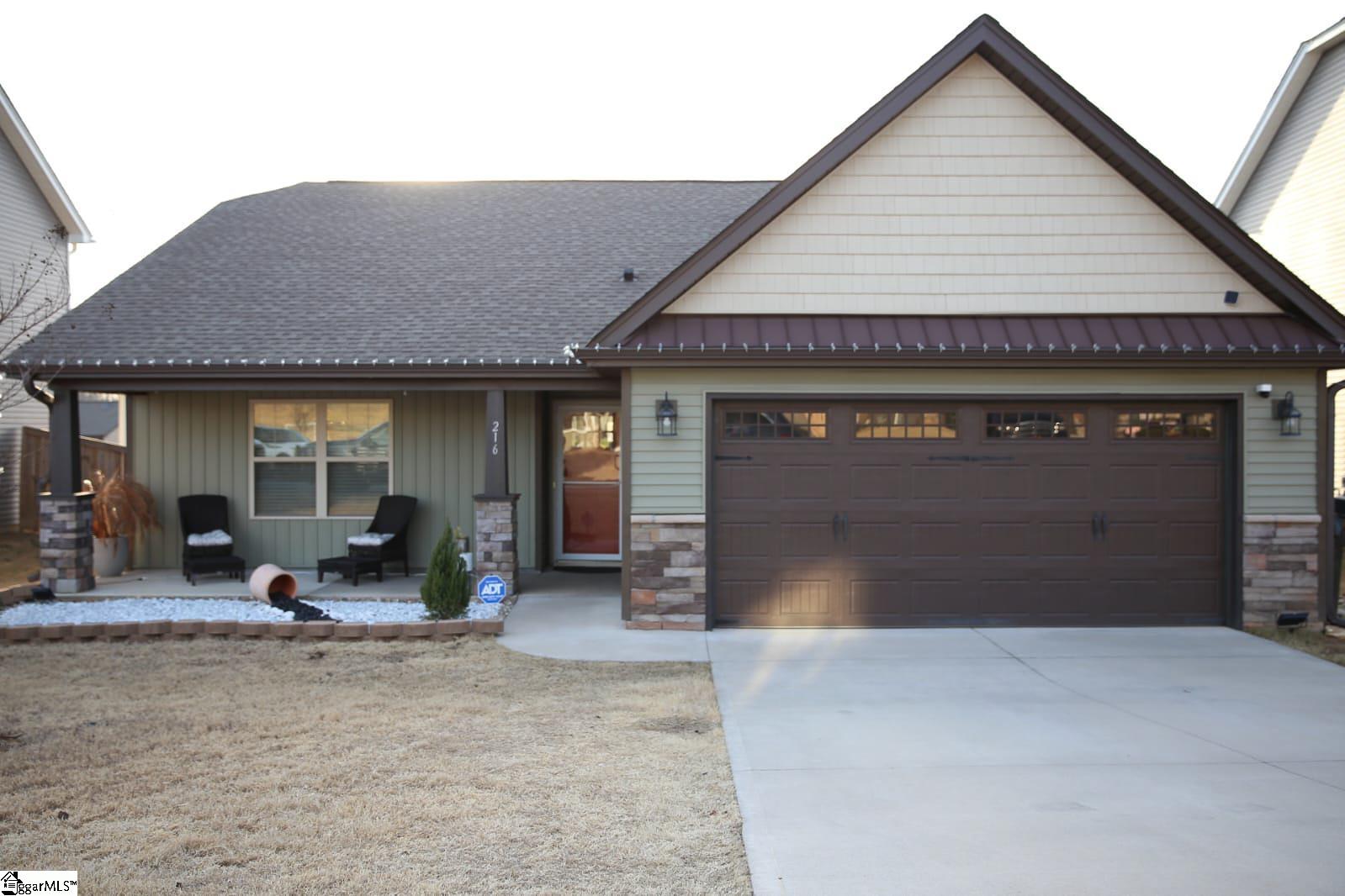 216 Freehold Way Property Photo 1
