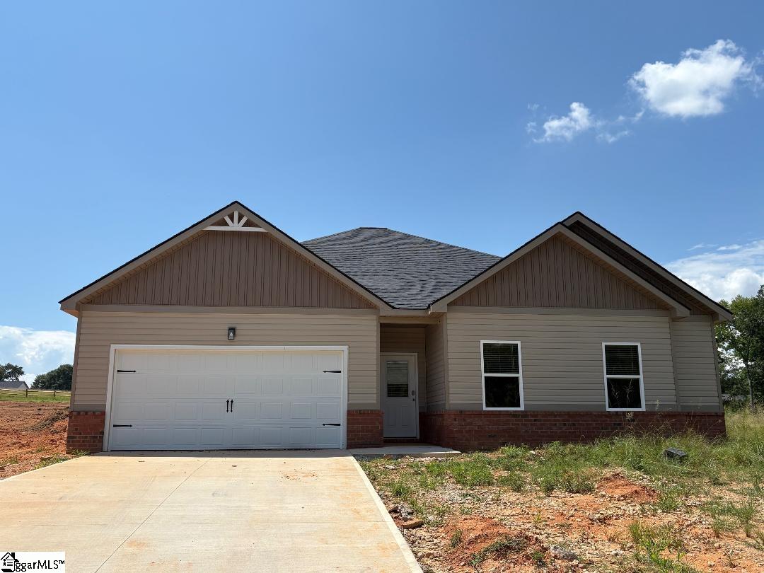 305 Clinkscales Road Property Photo 1