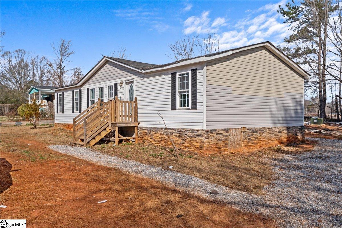 301a Willimon Drive Property Photo 2