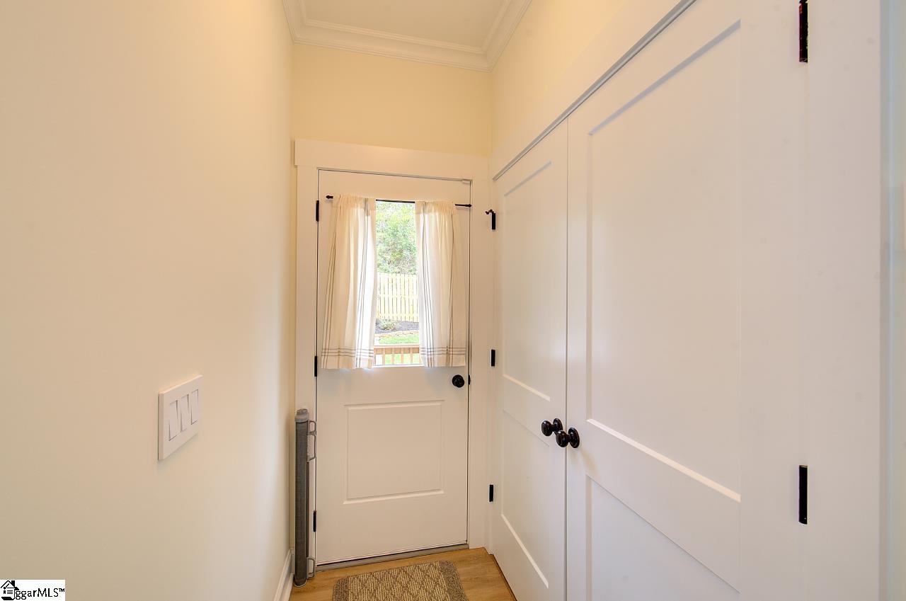 11 Baxter Street Property Photo 19