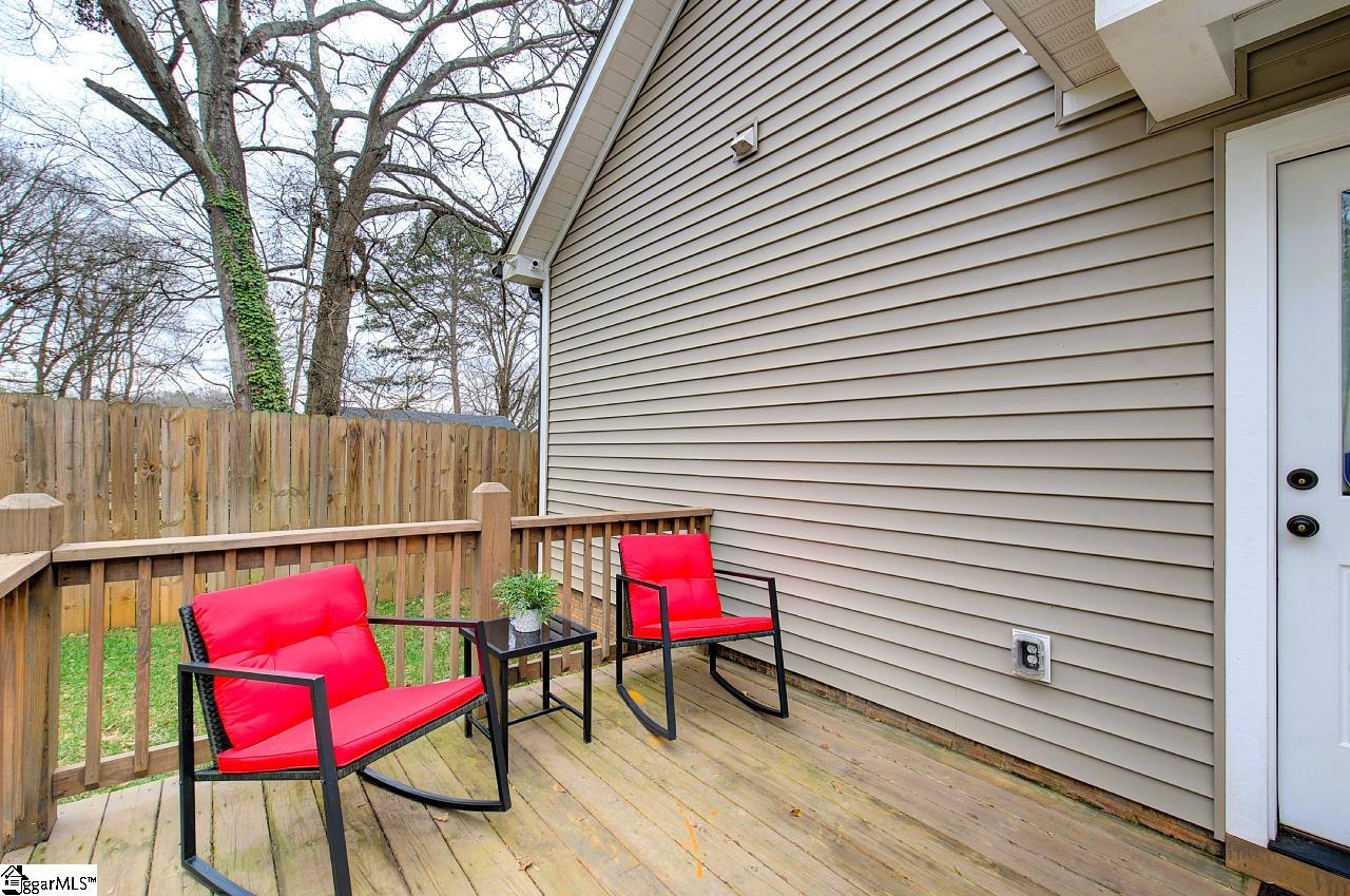 11 Baxter Street Property Photo 33