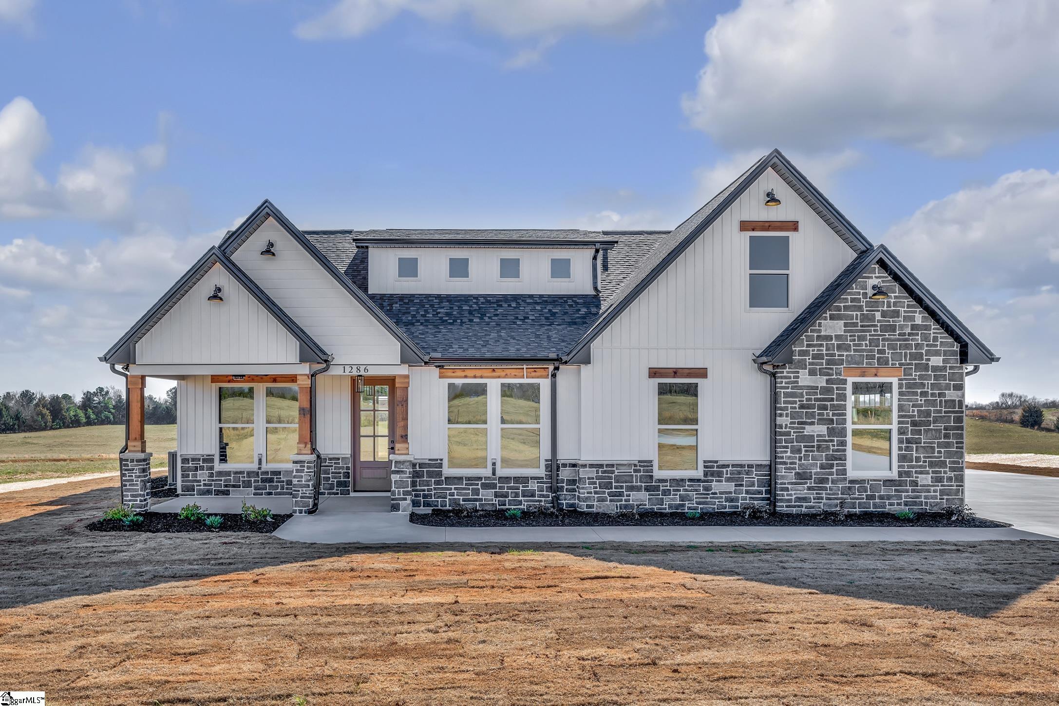 1286 Hebron Church Road Property Photo
