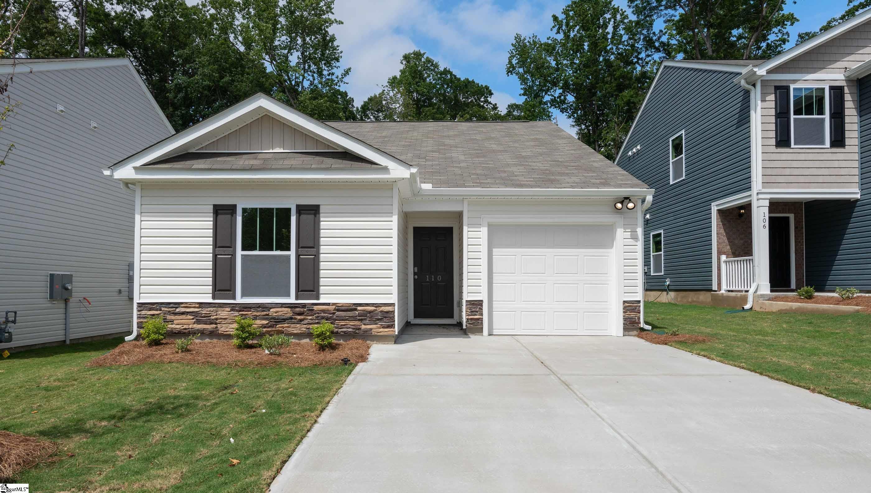 110 Licklog Court Property Photo 2