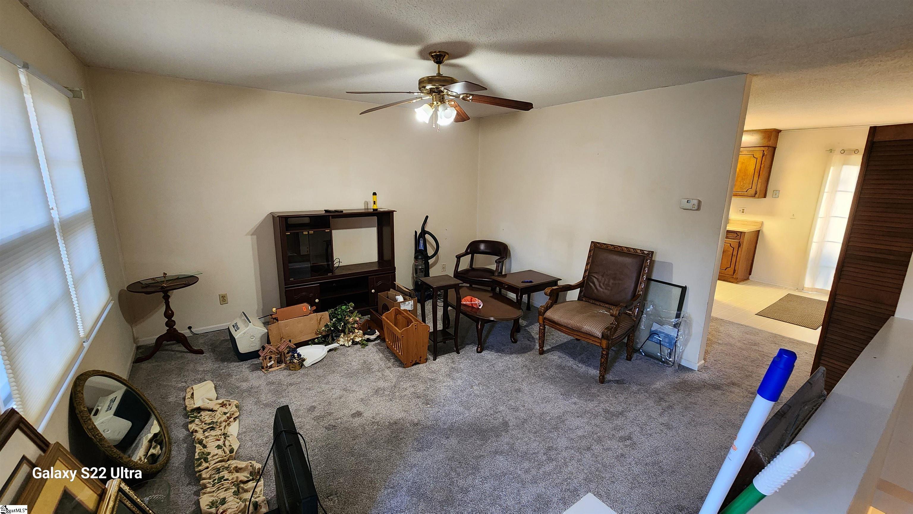 1034 Ridgeview Lane Property Photo 2