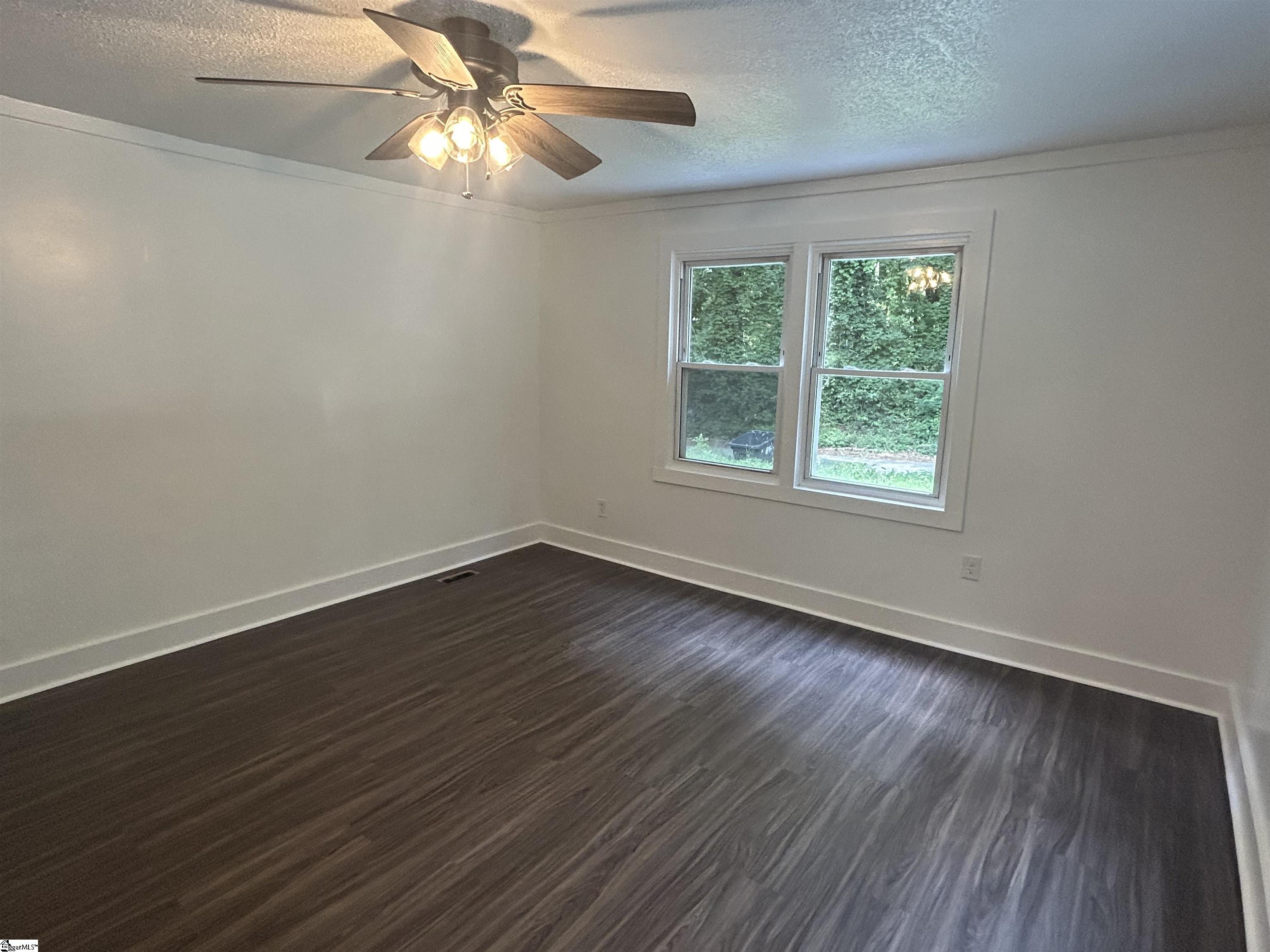 114 Old Bent Bridge Road Property Photo 4
