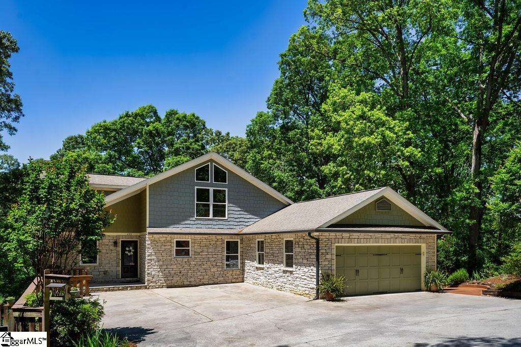 432 Over Look Drive Property Photo
