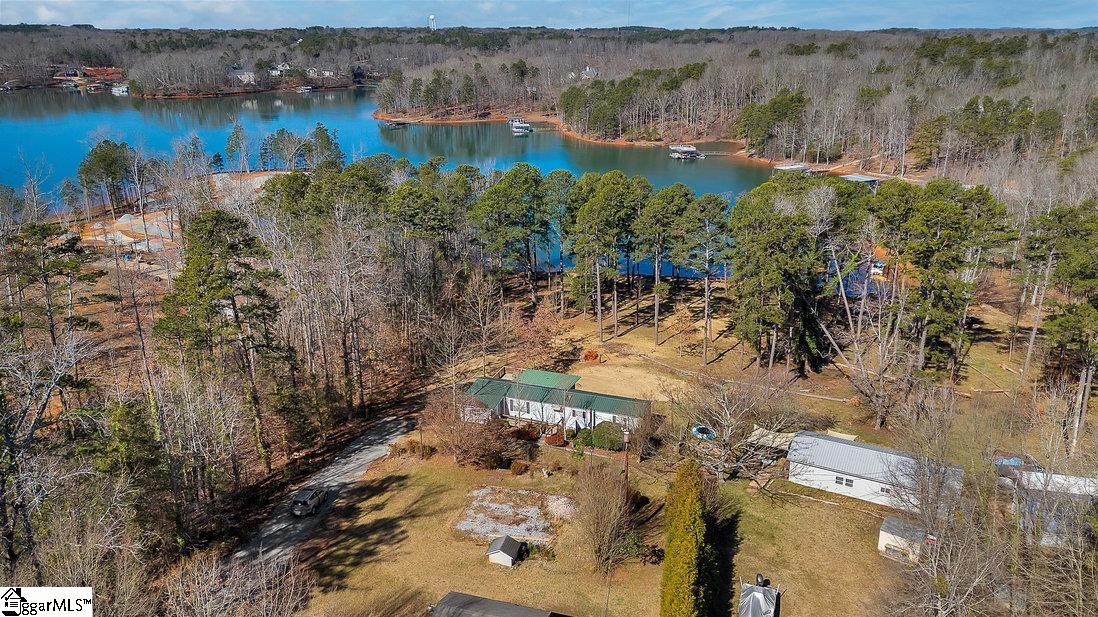 117 Gemstone Trail Property Photo 3