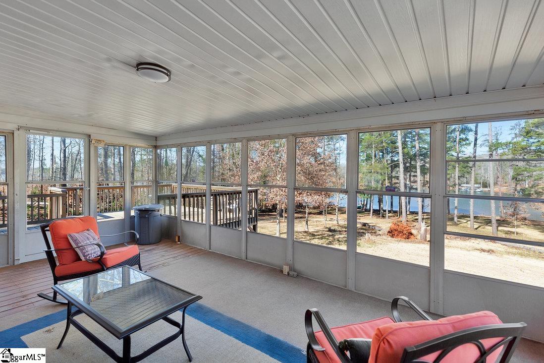 117 Gemstone Trail Property Photo 9