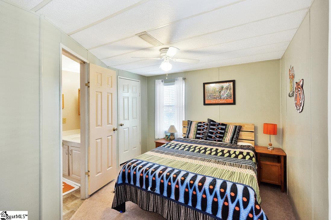 117 Gemstone Trail Property Photo 15