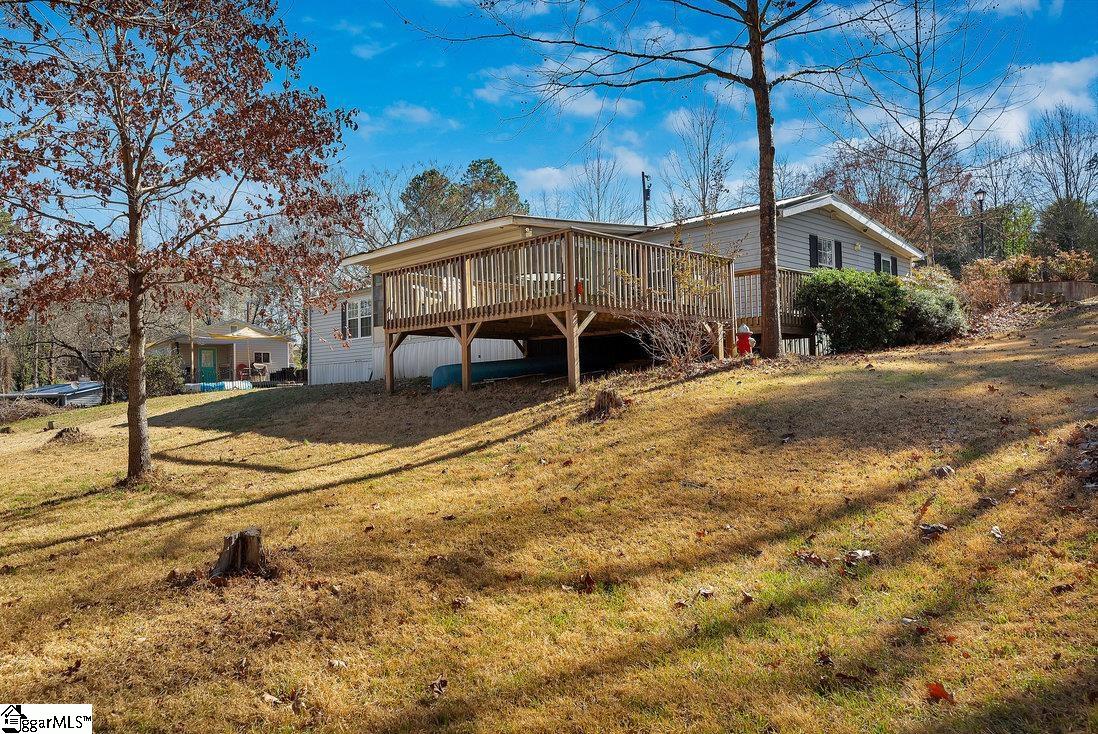 117 Gemstone Trail Property Photo 18