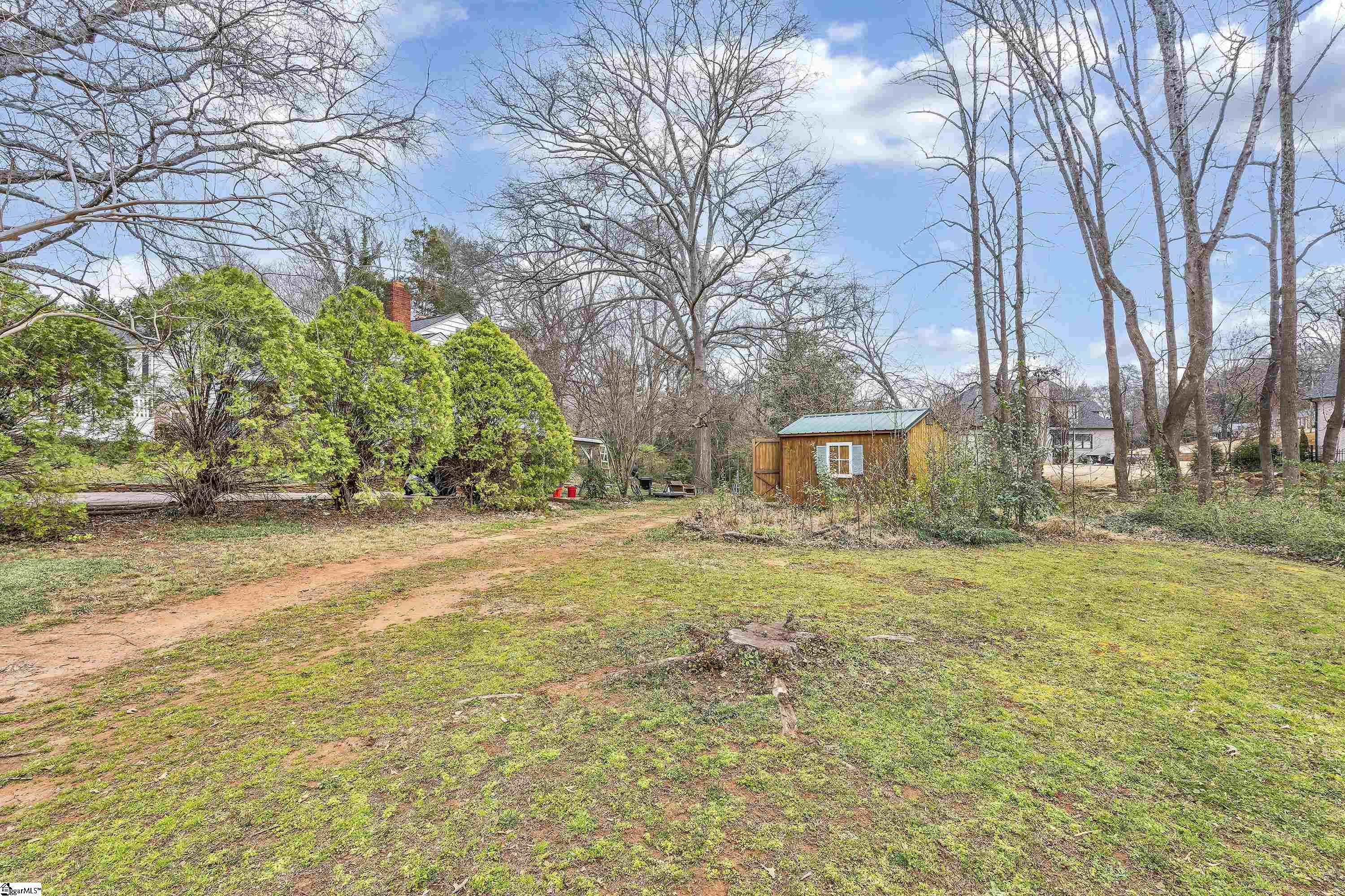 100 Paris View Drive Property Photo 10