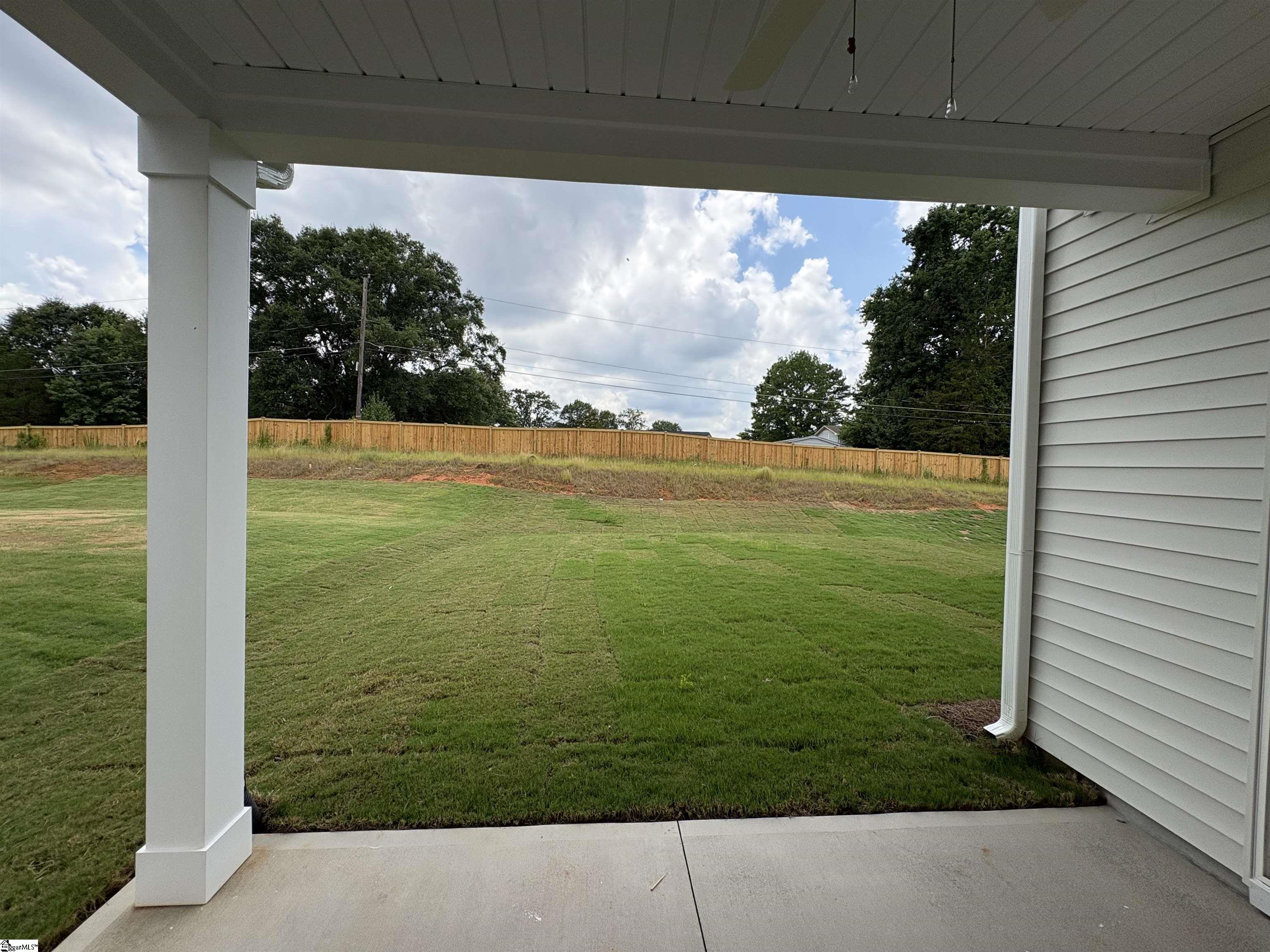 7031 New Horizons Lane Property Photo 9