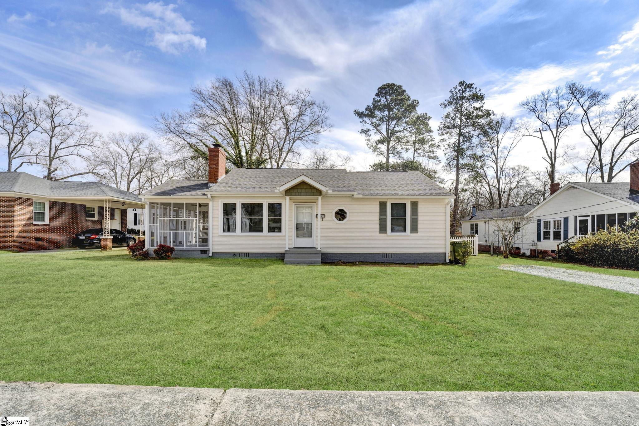 203 S Holland Street Property Photo