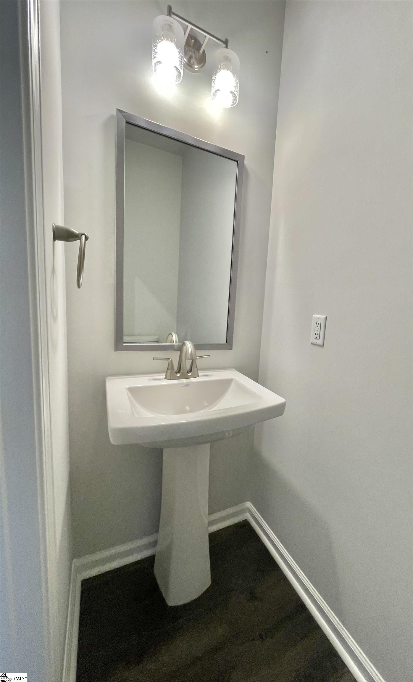 2008 Greenwich Court Property Photo 21