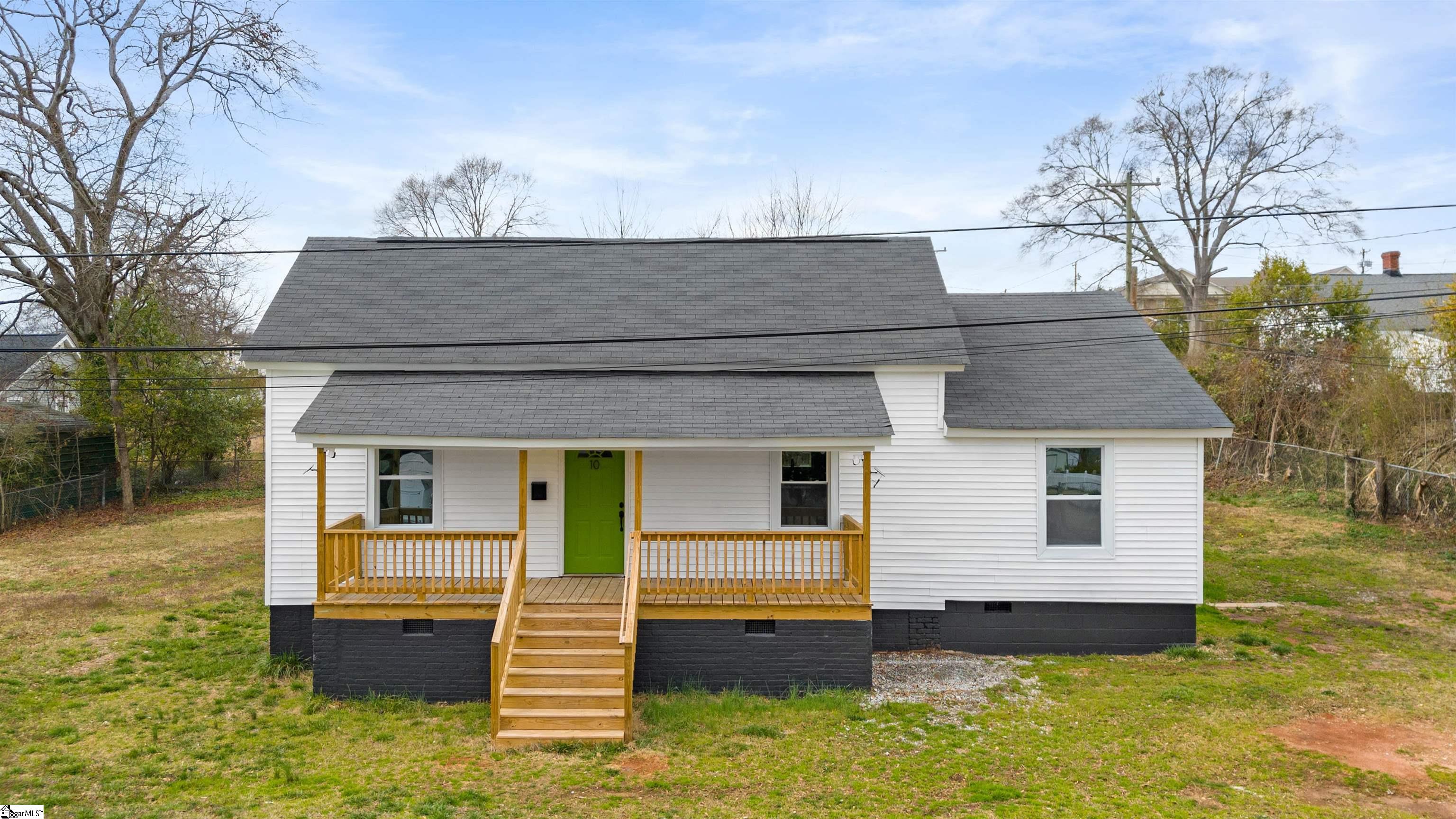 10 Clay Street Property Photo