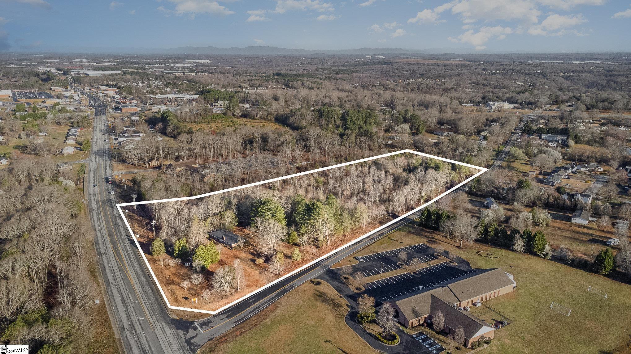 3920 Moore Duncan Highway Property Photo 1
