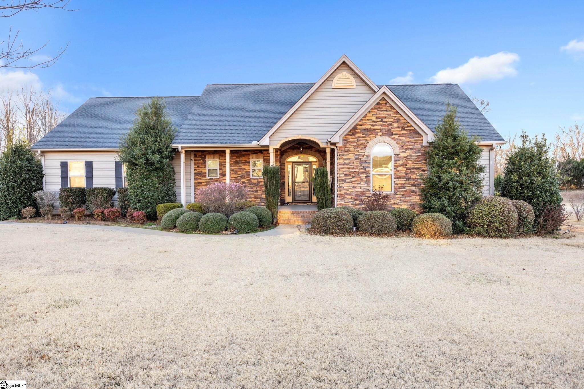 4 Forest Glenn Court Property Photo