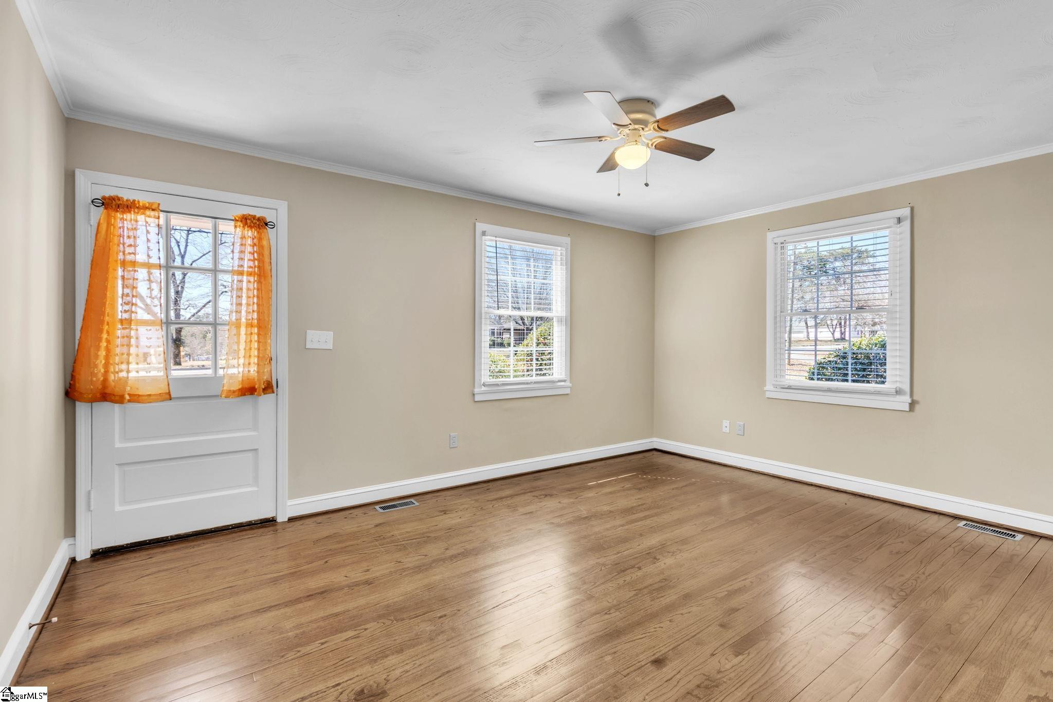 4410 New Cut Road Property Photo 4