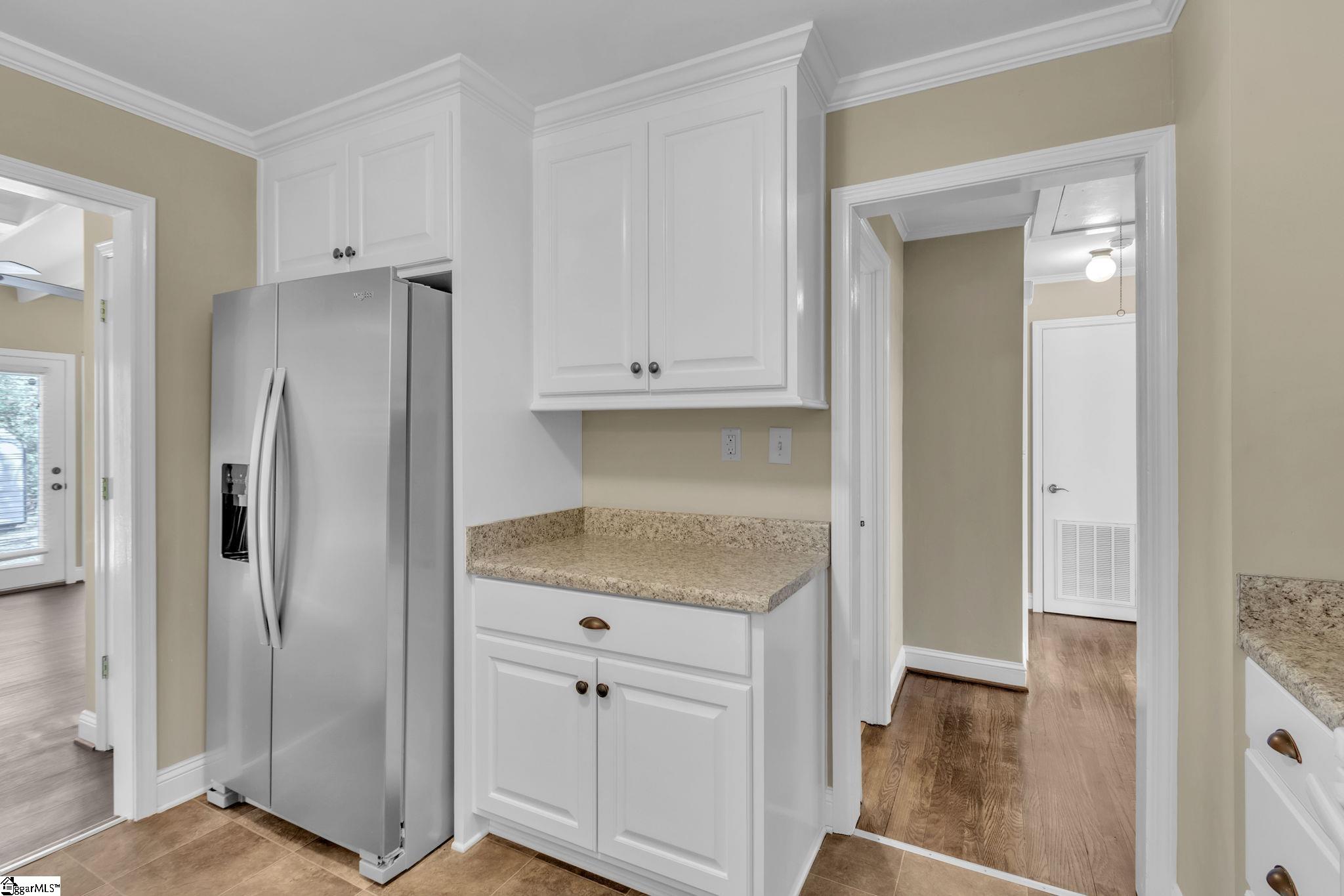 4410 New Cut Road Property Photo 10