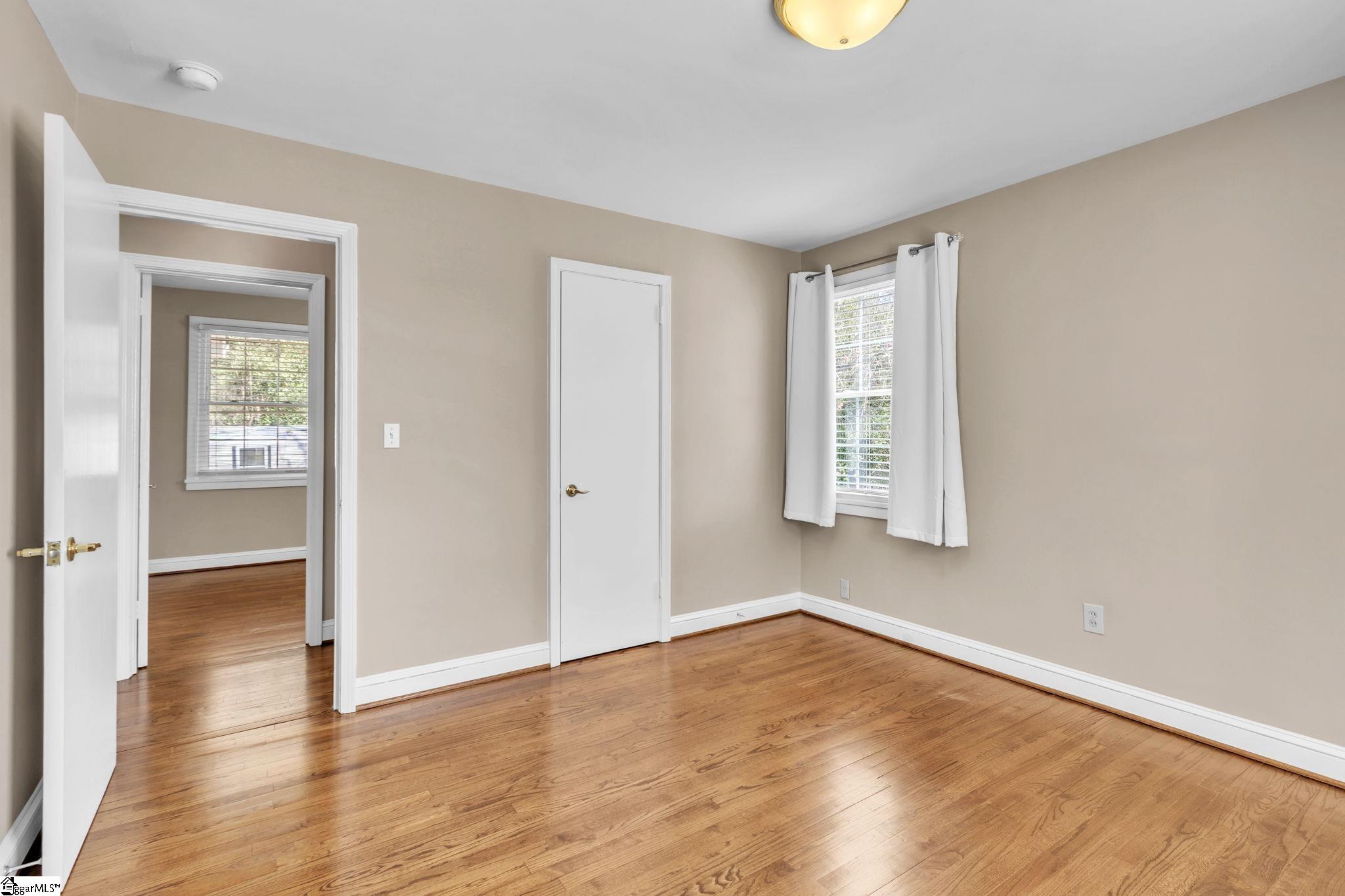 4410 New Cut Road Property Photo 12
