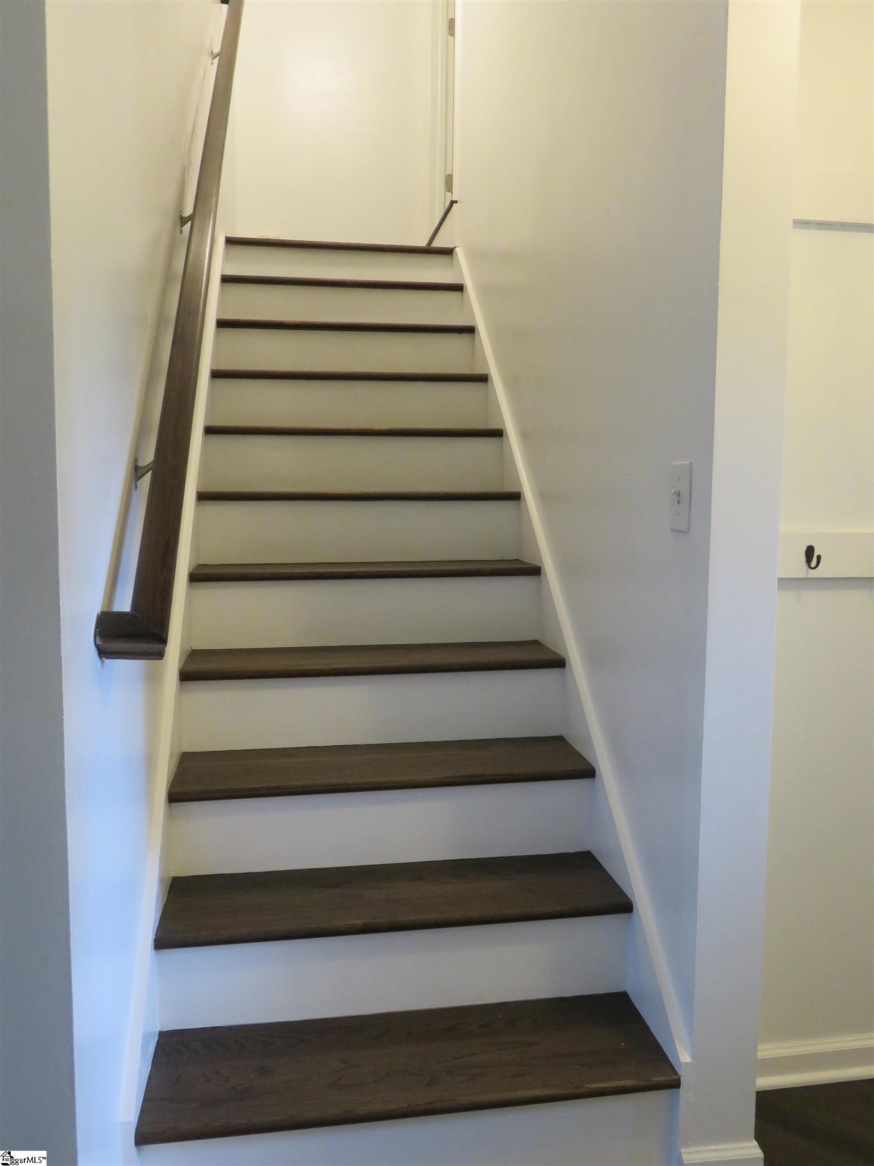 254 Henderson Meadow Way Property Photo 4