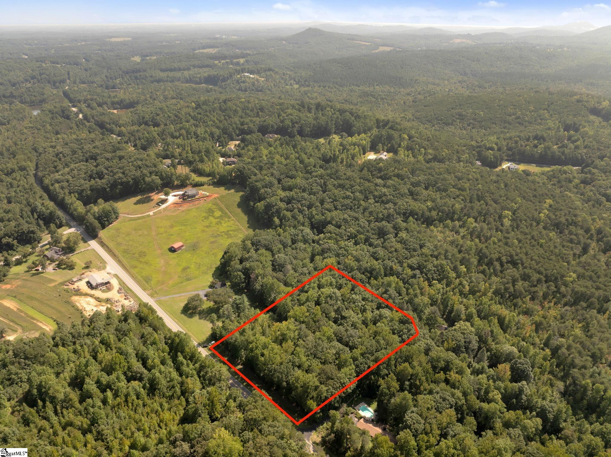 3853 Dacusville Highway Property Photo 1