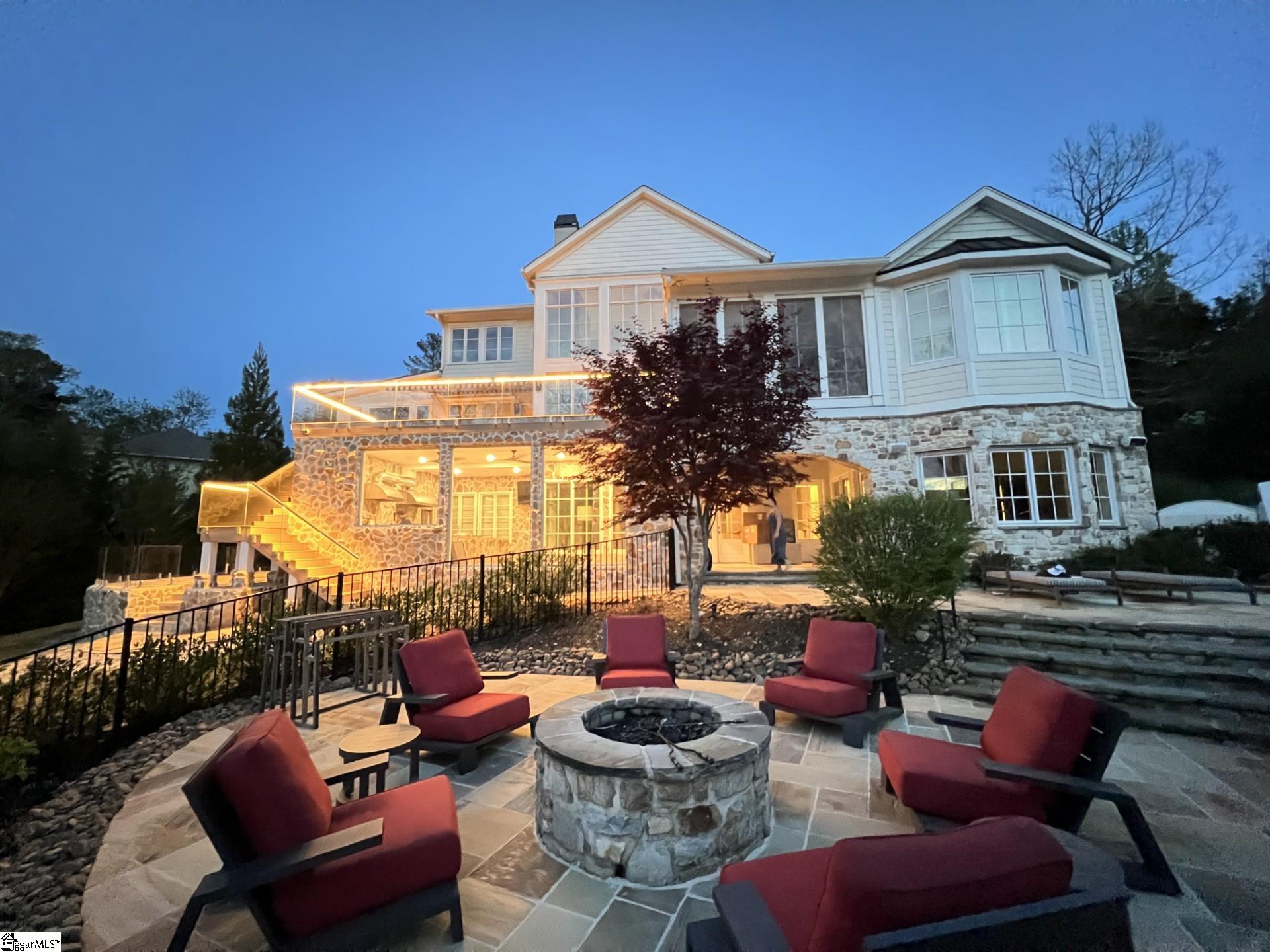 144 N Waterside Drive Property Photo