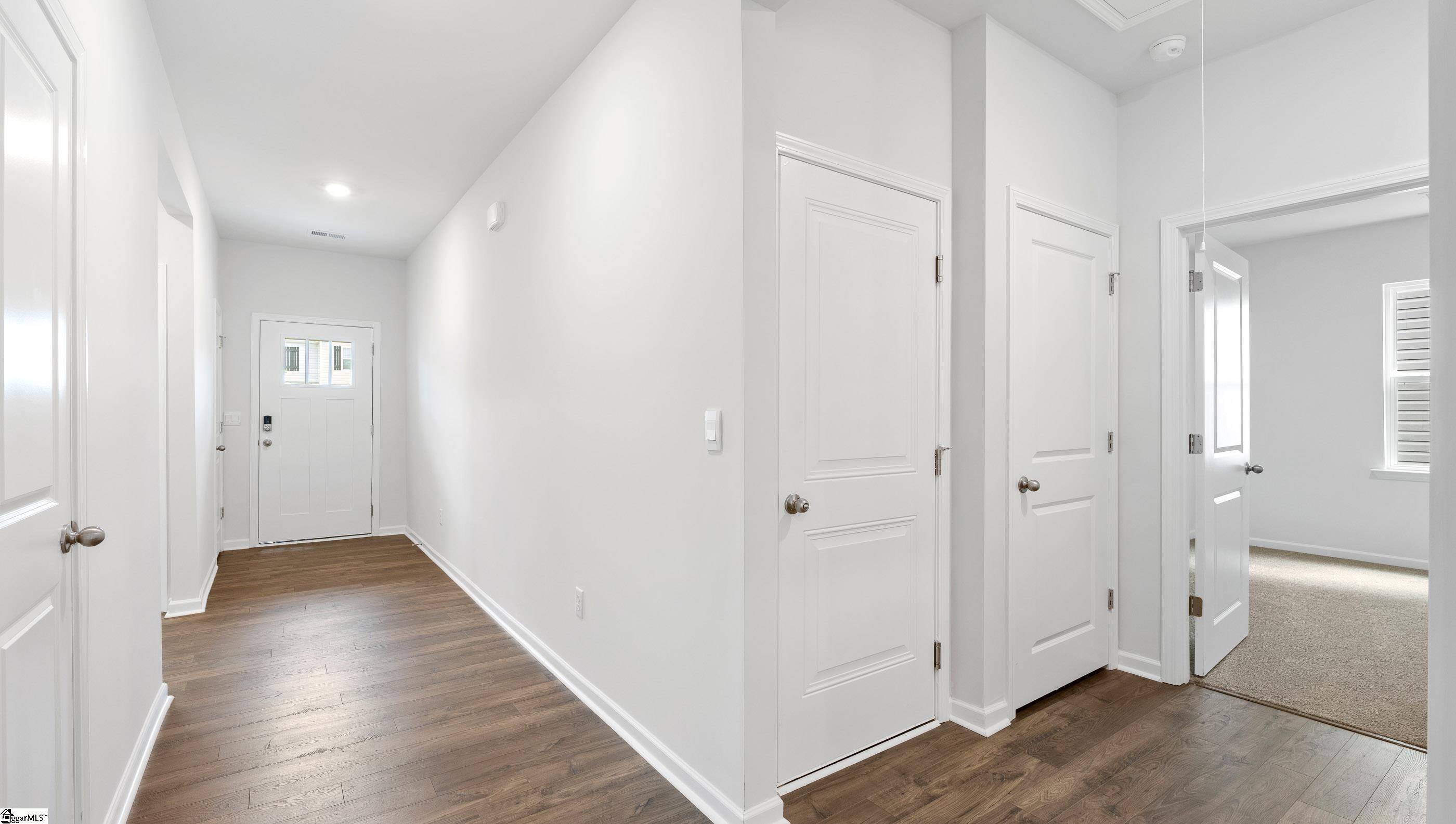 1021 Roleson Way Property Photo 6