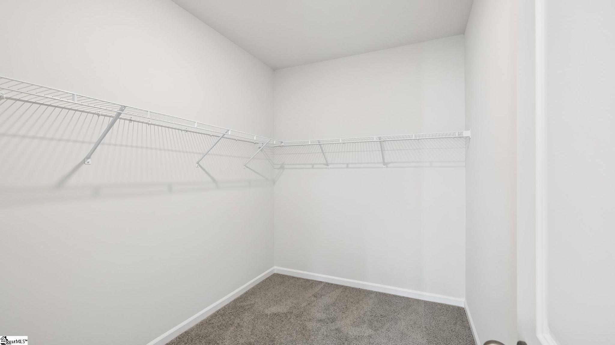 1013 Roleson Way Property Photo 5