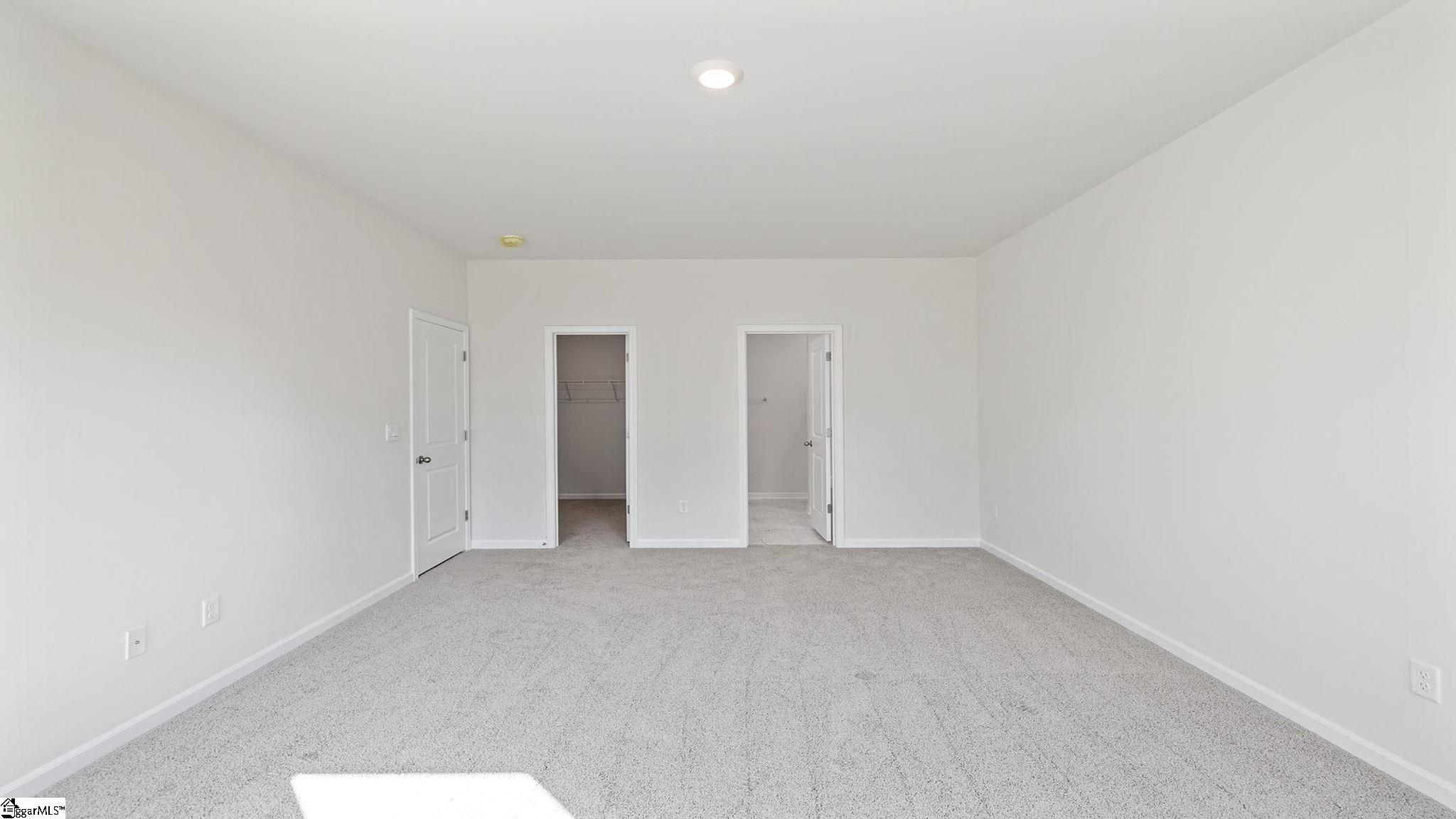 1013 Roleson Way Property Photo 27