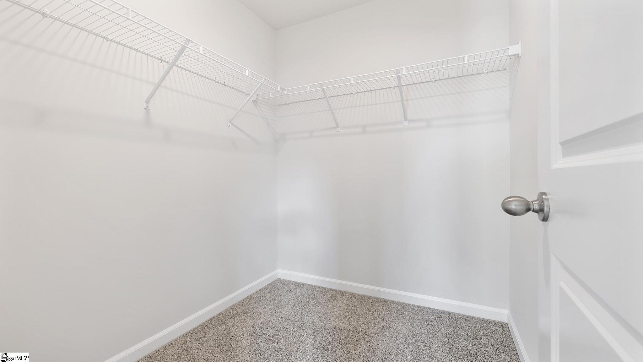 1013 Roleson Way Property Photo 31