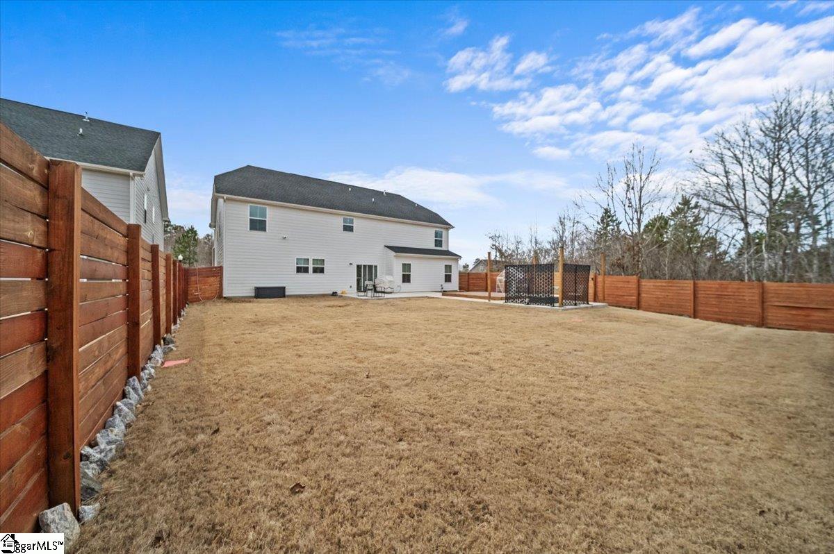 2046 Bluet Drive Property Photo 24