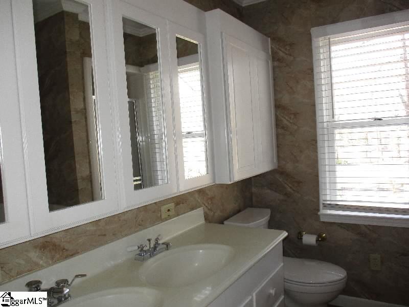1 Parkview Court Property Photo 13
