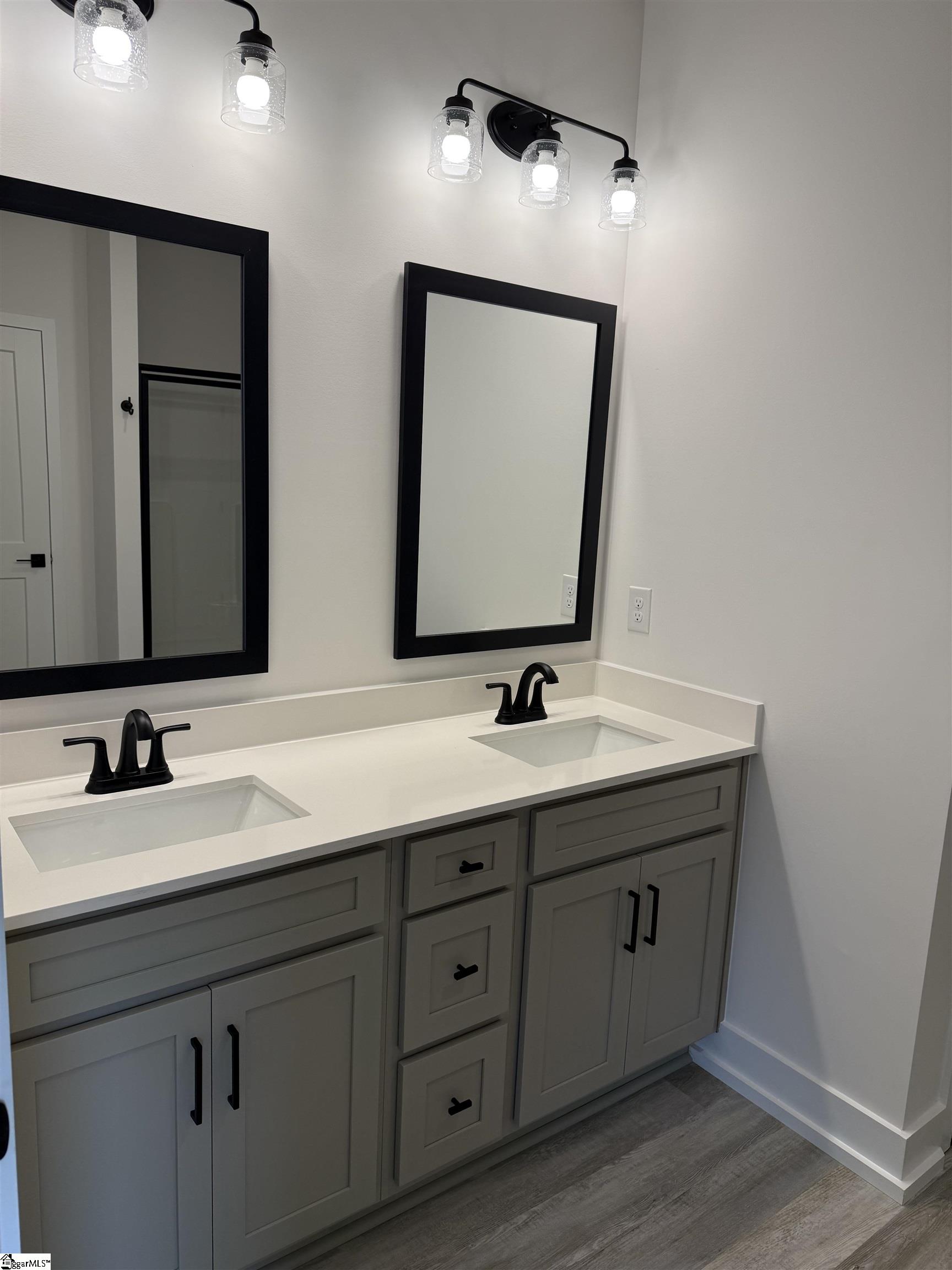 201 Rolling Waters Drive Property Photo 11