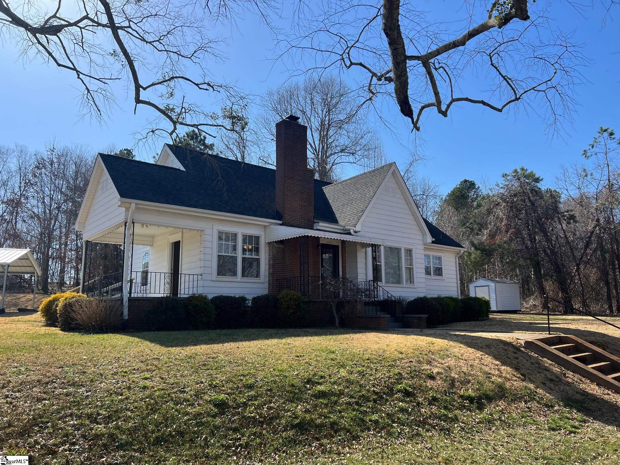 6527 Mountain View Road Property Photo