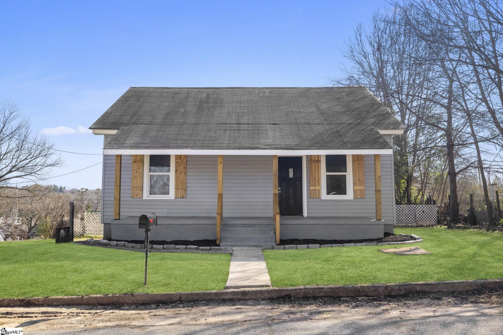 1225 Apalache Street Property Photo