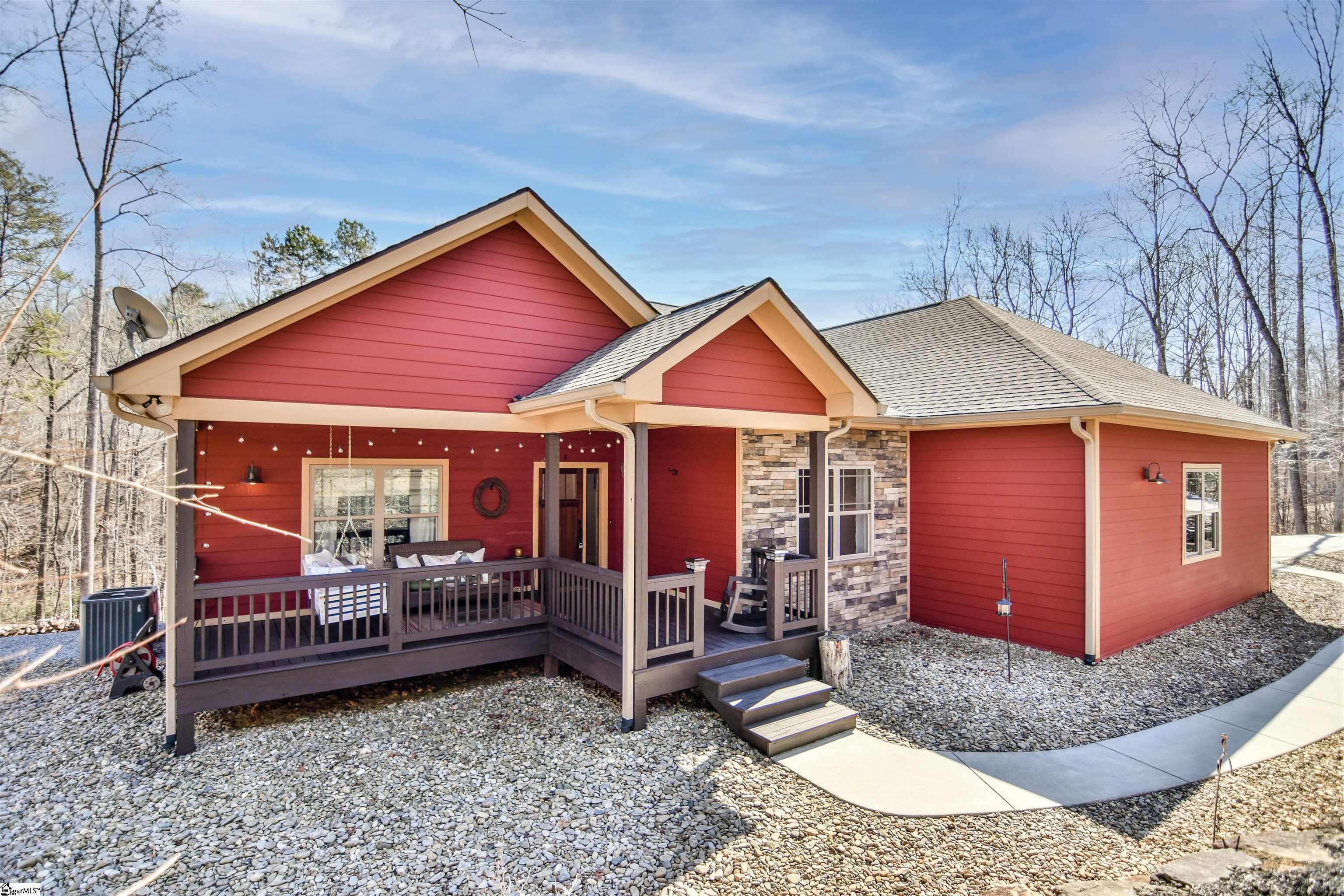 1551052 Property Photo 1