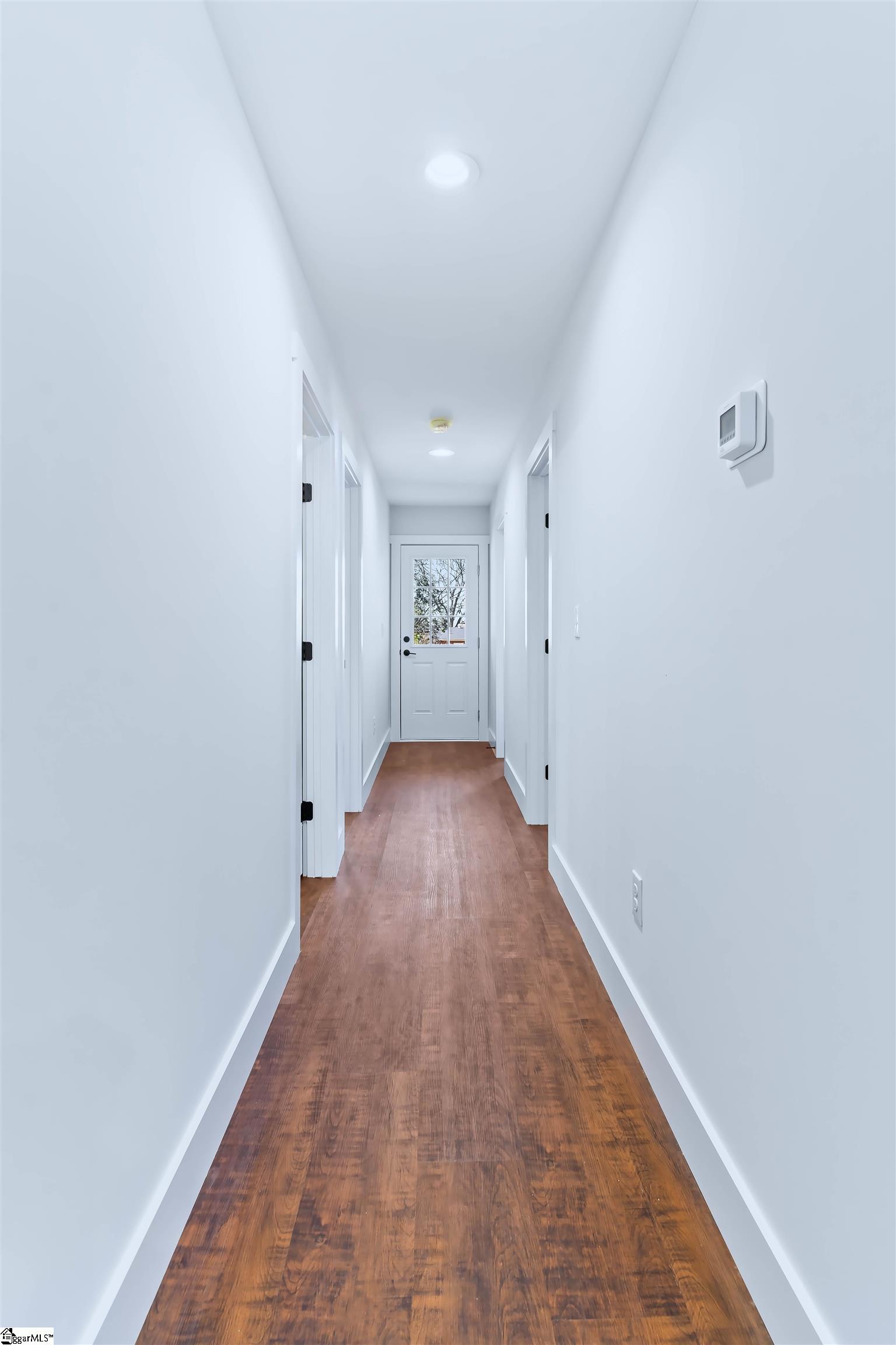 931 N Granard Street Property Photo 9