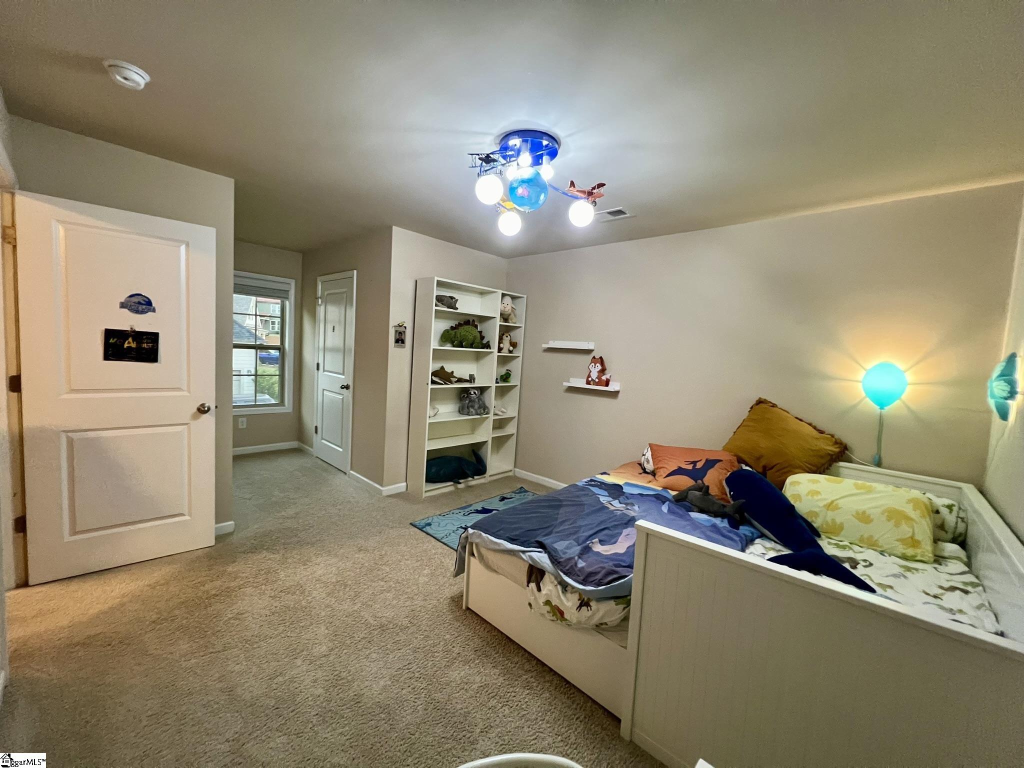 612 Diamond Ridge Way Property Photo 16