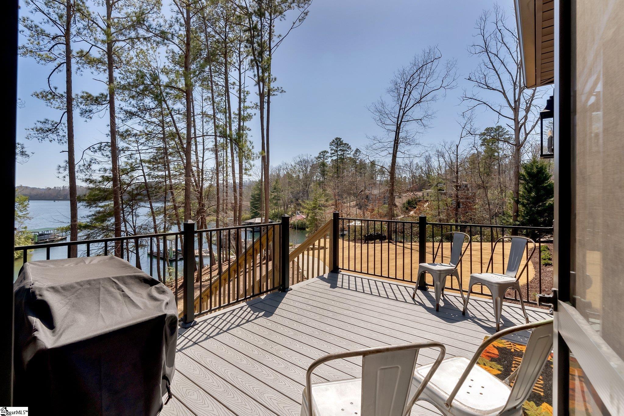 918 Longshore Drive Property Photo 11
