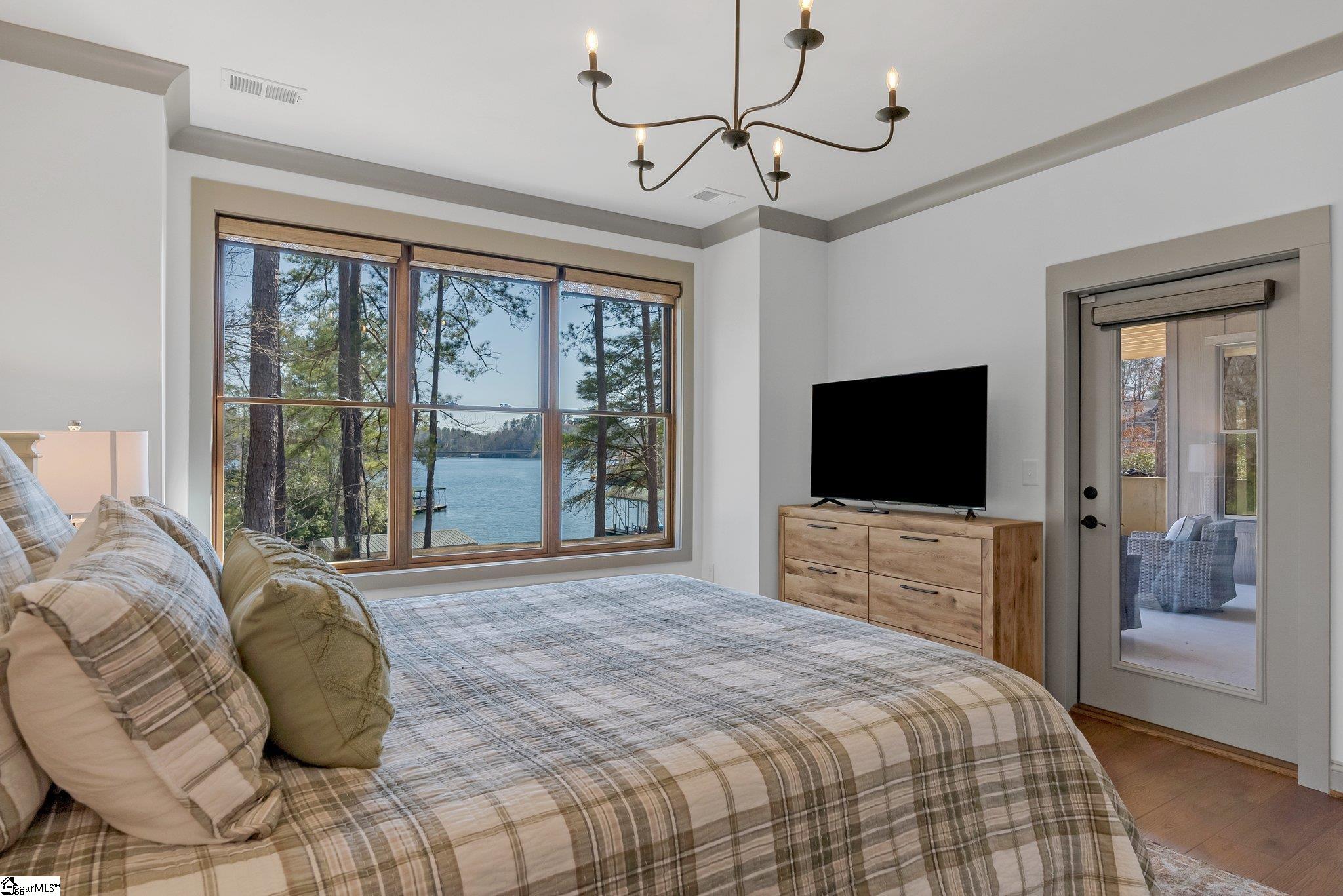 918 Longshore Drive Property Photo 41