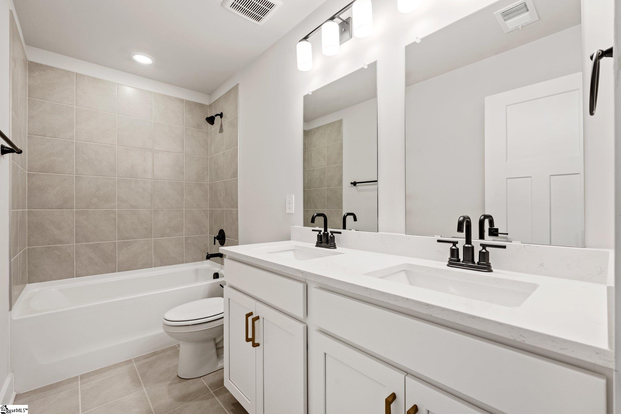 117 Willoughby Way Property Photo 22