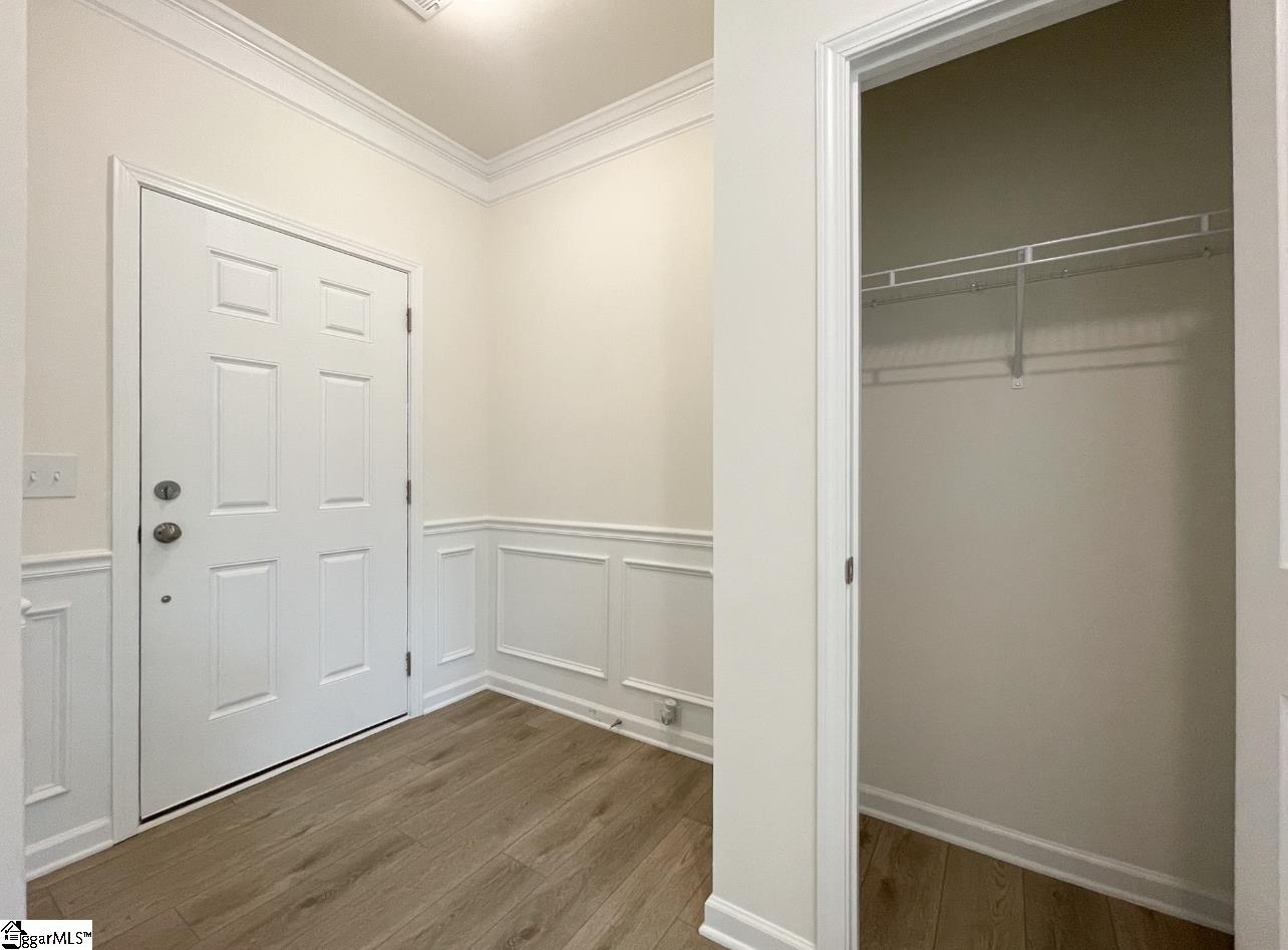 667 Columbus Circle Property Photo 2