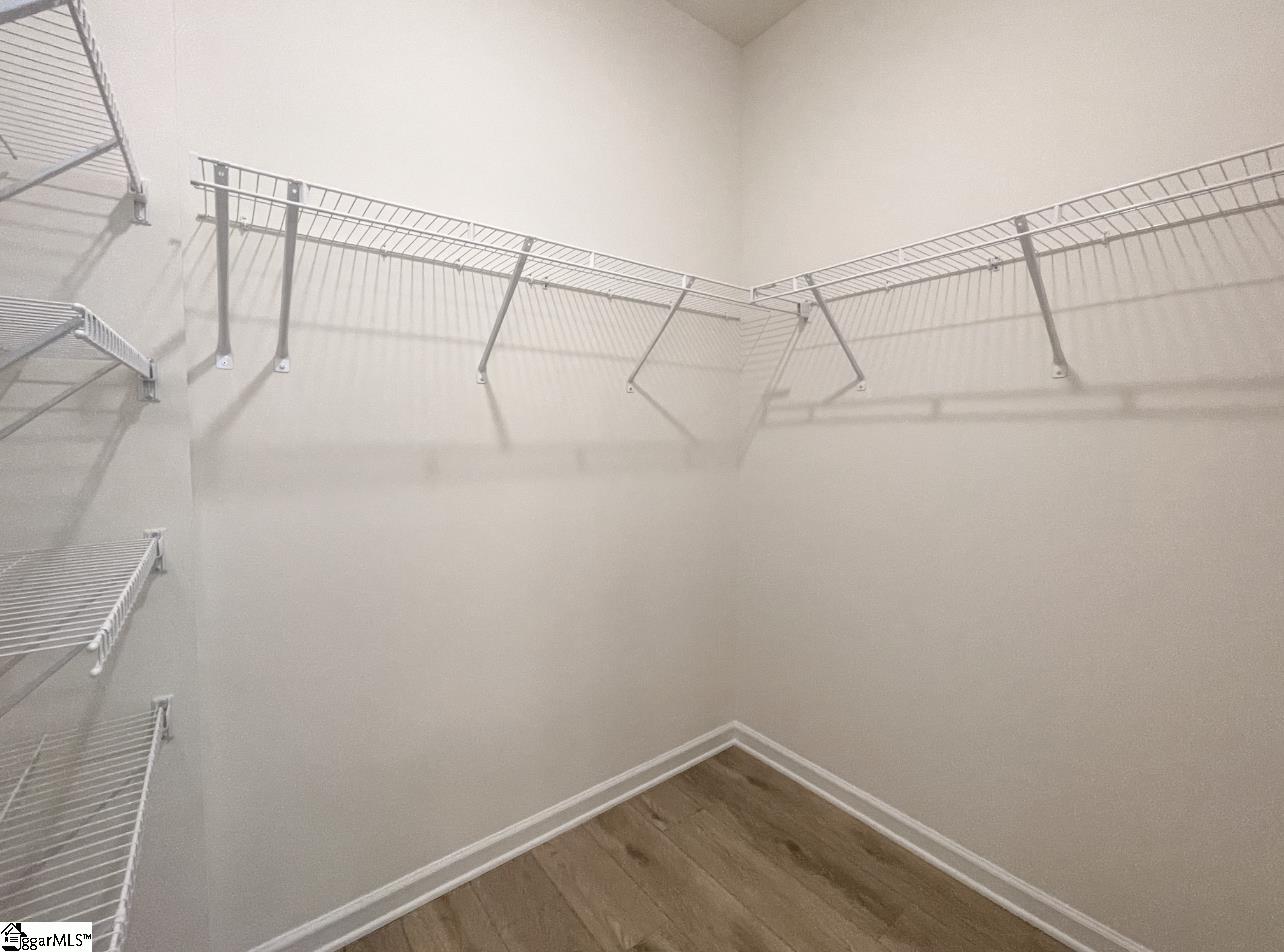 667 Columbus Circle Property Photo 9