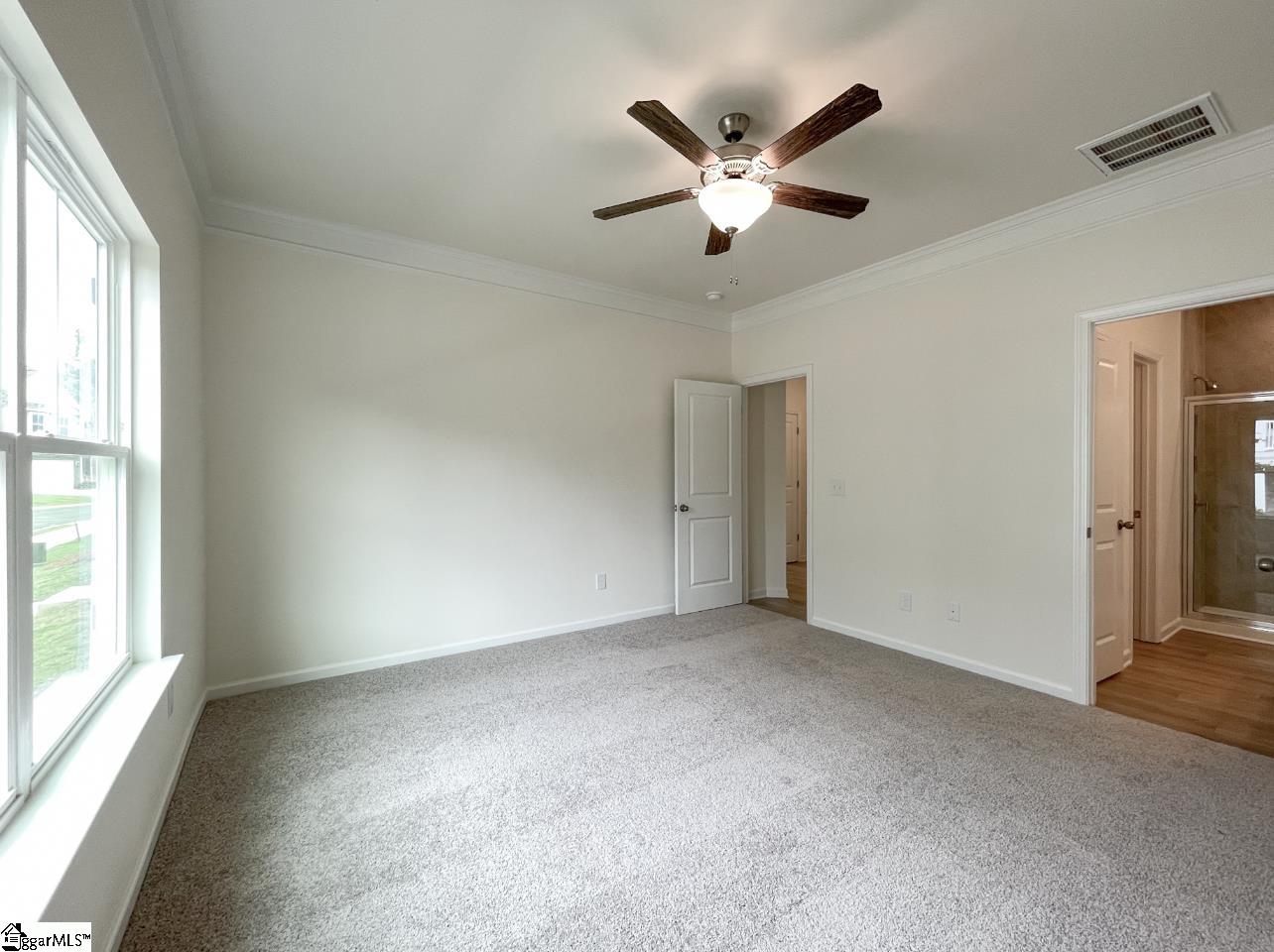 667 Columbus Circle Property Photo 11