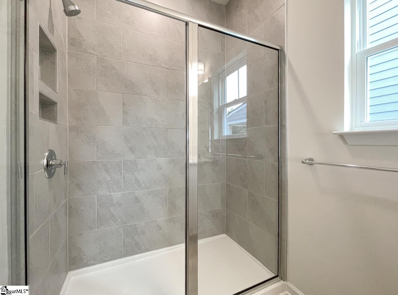 667 Columbus Circle Property Photo 15