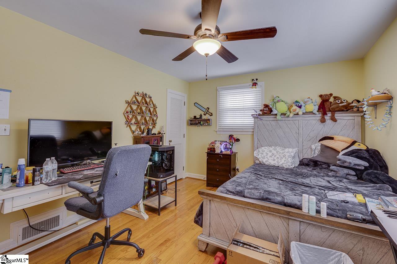 107 Todd Avenue Property Photo 16
