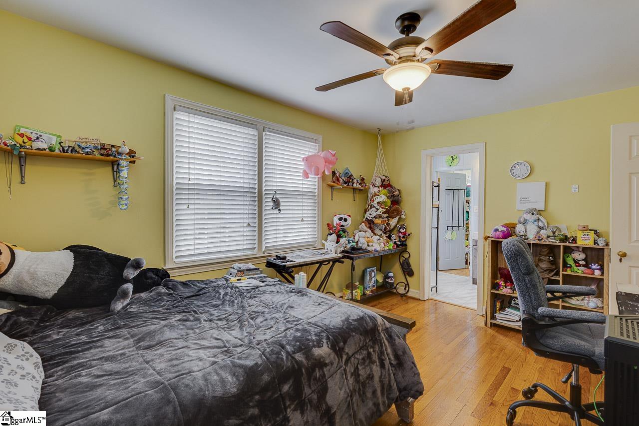 107 Todd Avenue Property Photo 17