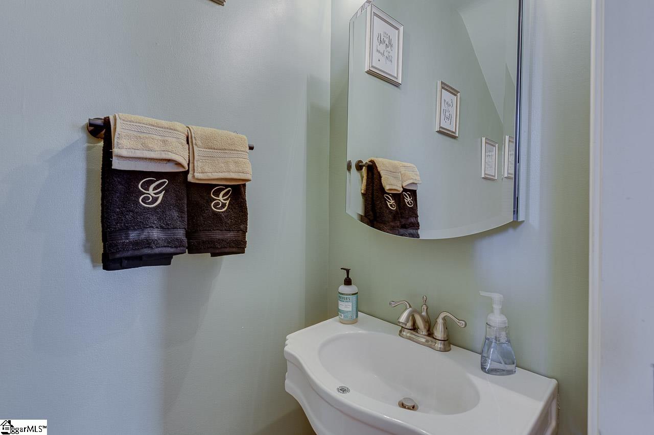 107 Todd Avenue Property Photo 21